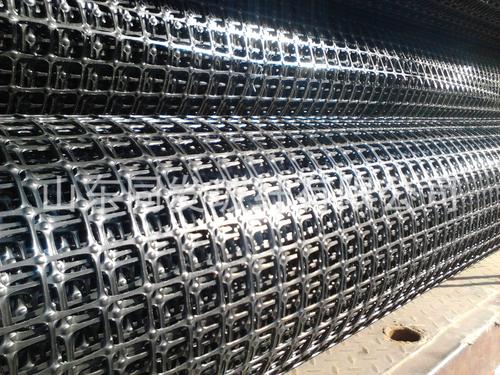 山东塑料土工格栅具有哪些优势？
